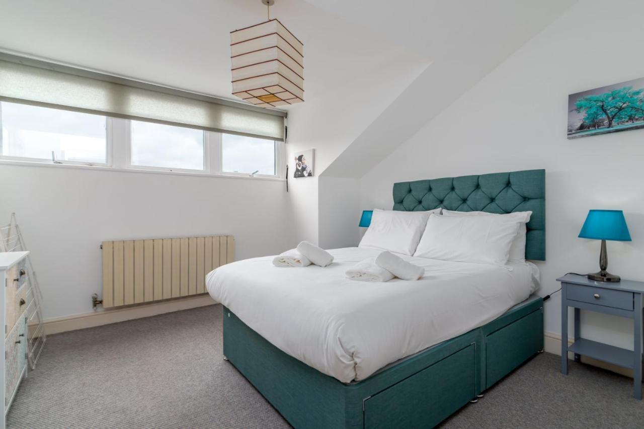 Guestready - Sunny Top Floor Flat With Views Londýn Exteriér fotografie